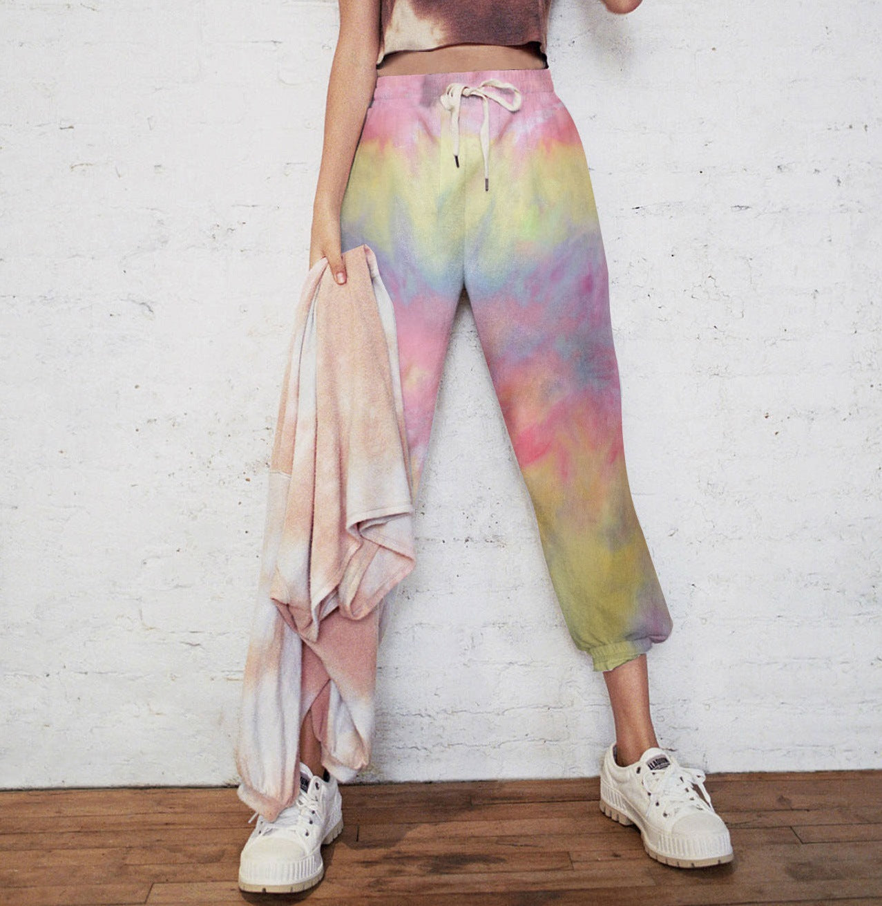 Women's leisure pants with a casual fit and modern tie-dye patterns Ivyshape
