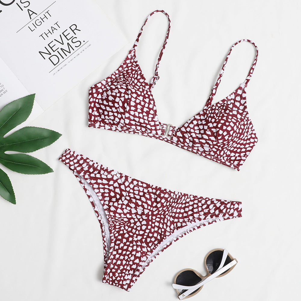 Ladies triangle bikini with playful pattern and adjustable straps Ivyshape