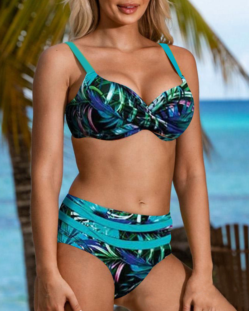 Ivyshape | Tailored Bikini with Leaf Pattern