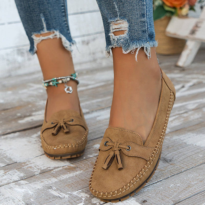 IvyShape | Classic Suede Loafers With Tassel Detail for Women