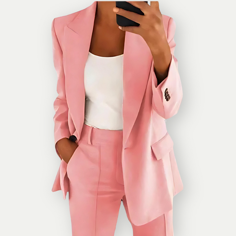 IvyShape | Women's Elegant Blazer Suit