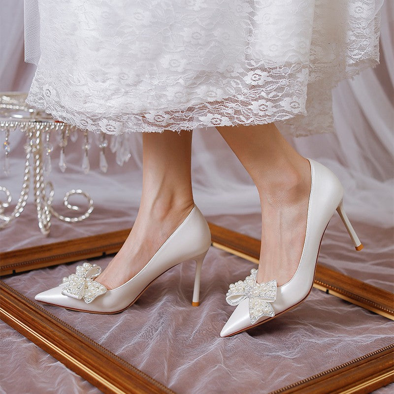 Ladies High-Quality Wedding Pumps with Pearl Application and Sophisticated Bow Detail Ivyshape