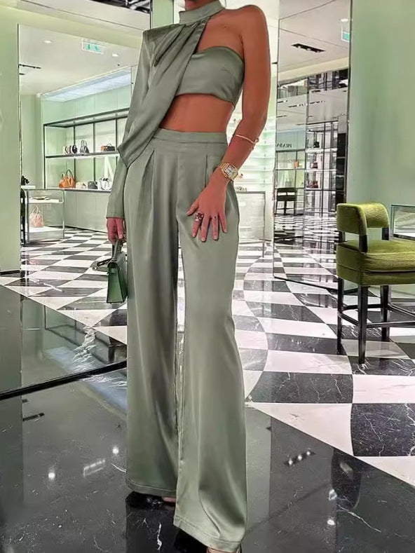 Women Stylish Two-Piece Outfit with Cropped Top and Silk Finish Ivyshape