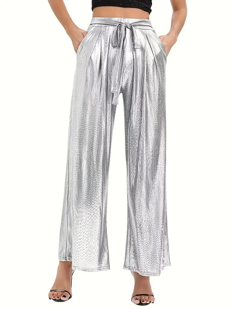 Ladies elegant pleated trousers with glossy finish Ivyshape