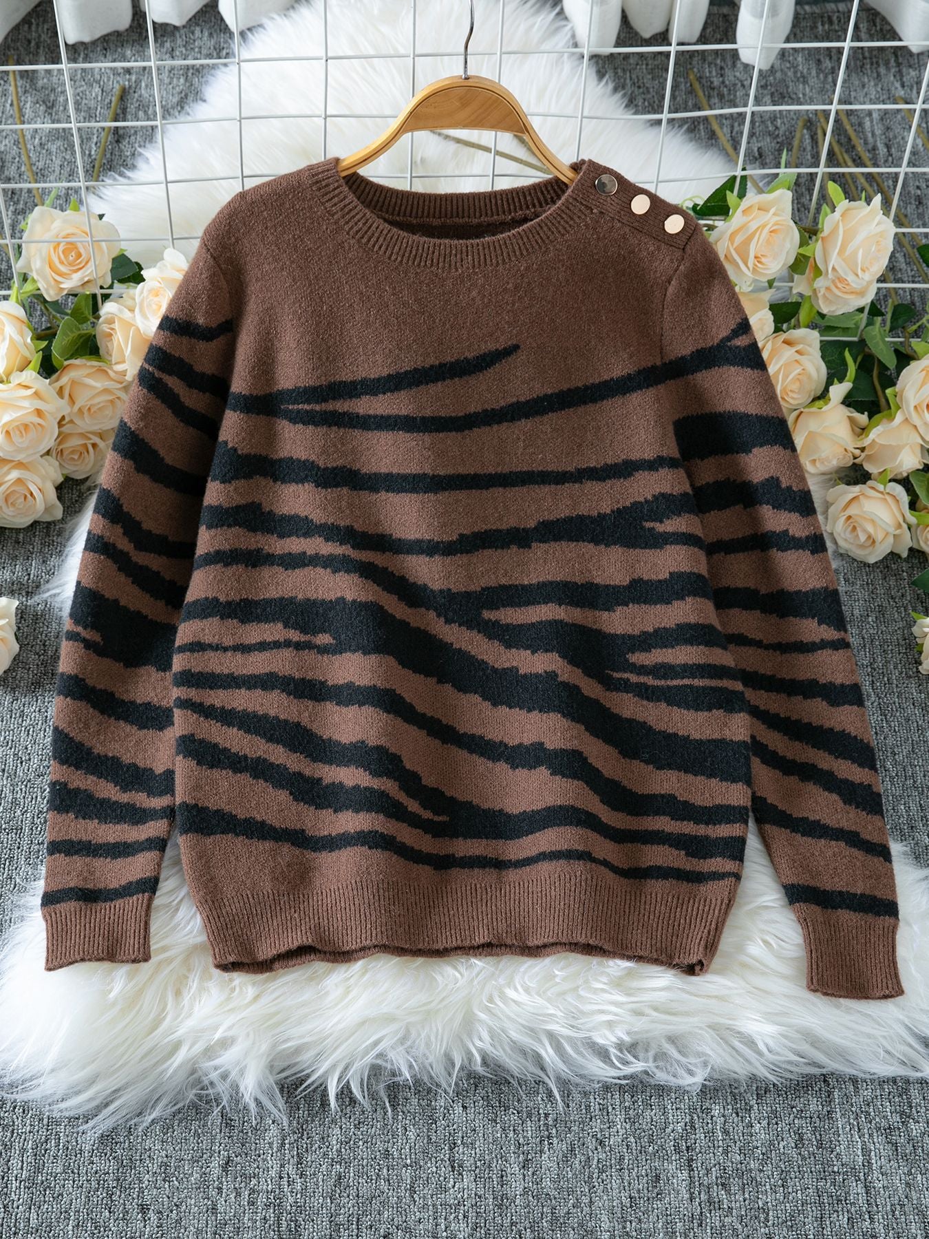 Women’s cozy knitted sweater with modern zebra stripe pattern and comfortable fit Ivyshape
