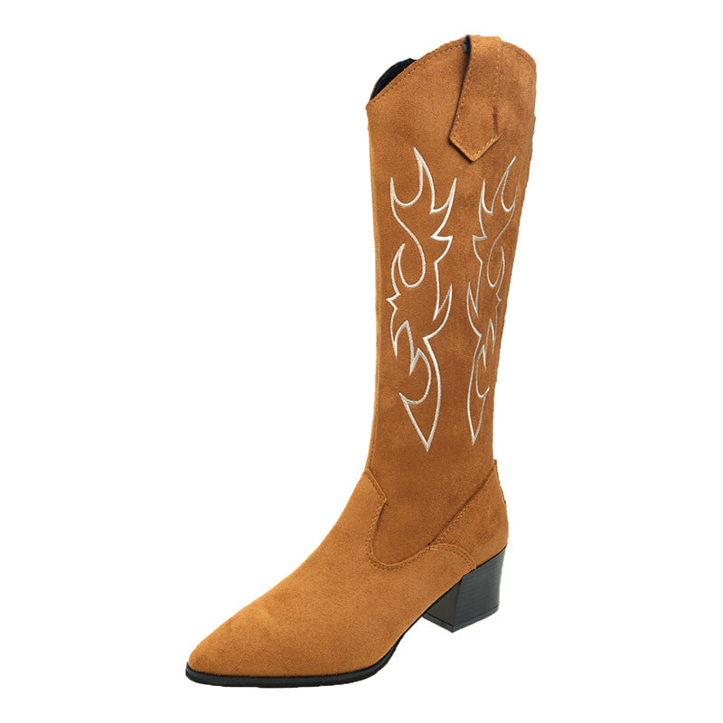 Ladies Cowboy boots with elaborate embroidery and elegant block heel Ivyshape
