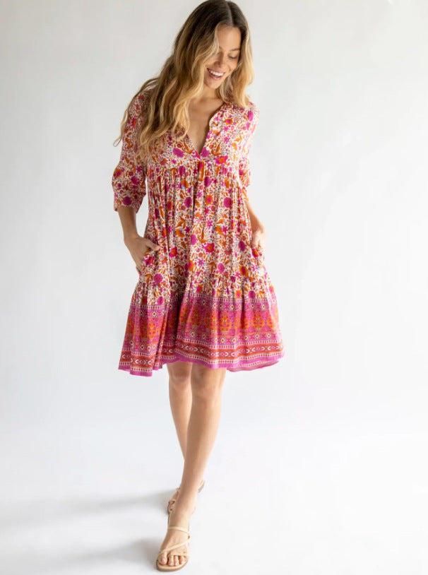 Ladies airy summer dress with floral design and practical pockets Ivyshape