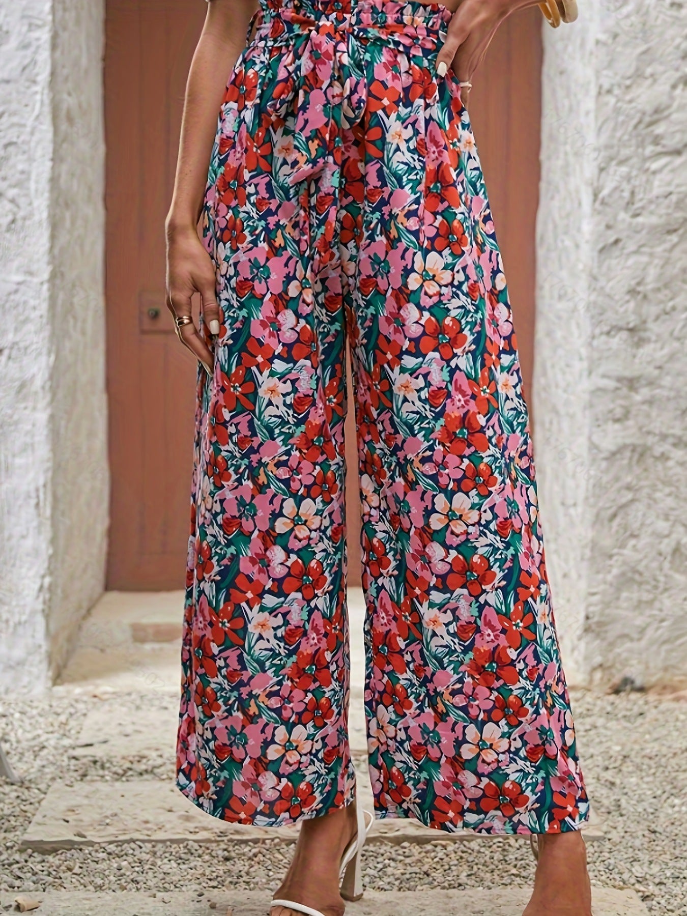 Wide women's trousers with floral print and elastic waistband Ivyshape