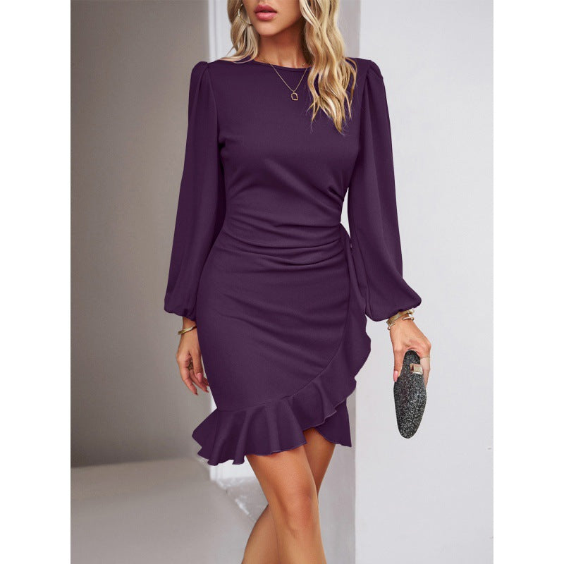 Ladies elegant and figure-hugging cocktail dress with puff sleeves Ivyshape