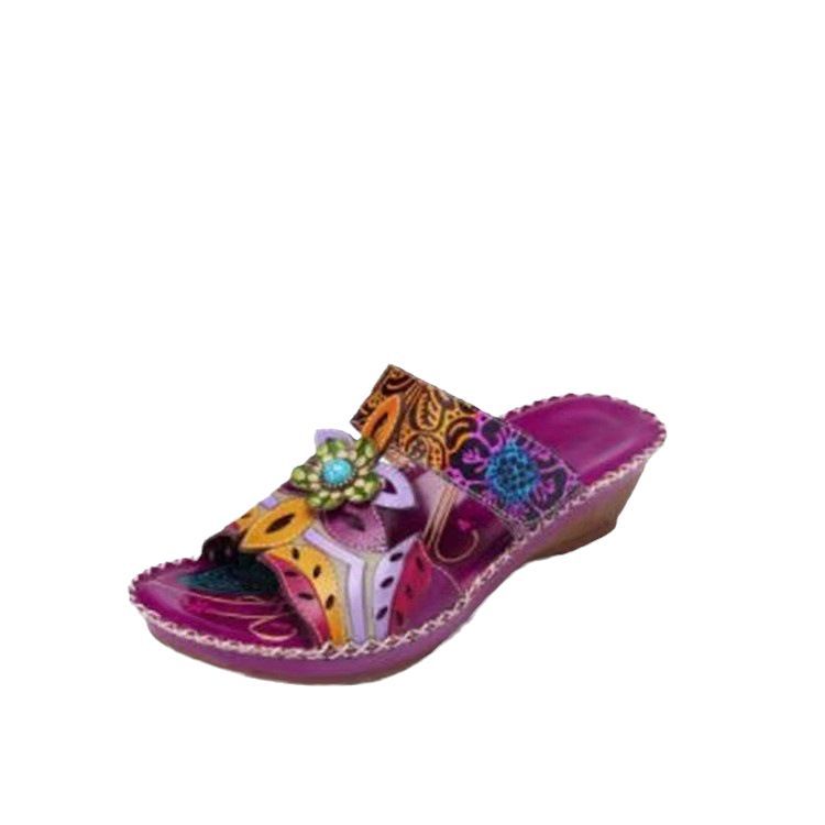 Women's Strappy Sandals with Floral Accents and Ergonomic Footbed Technology Ivyshape