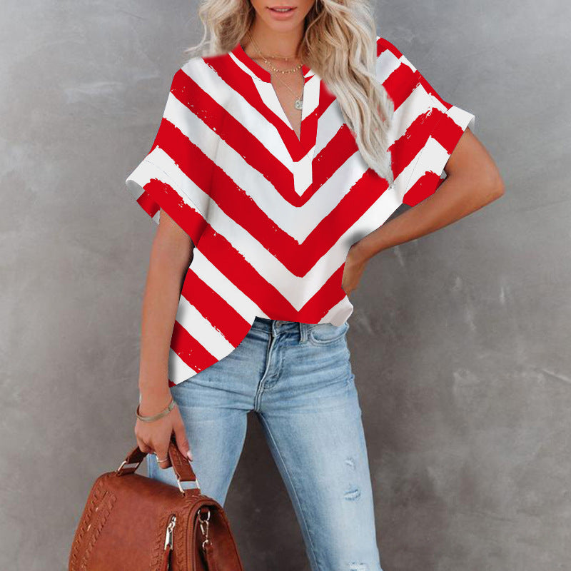 Women's casual blouse with V-neck and eye-catching chevron pattern Ivyshape