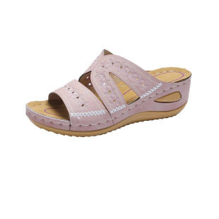 Women’s casual sandals with ergonomic footbed and breathable inserts Ivyshape