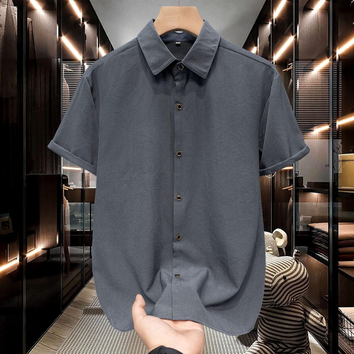 Men's short-sleeve shirt with fine textured fabric twill and fashionable stand-up collar Ivyshape