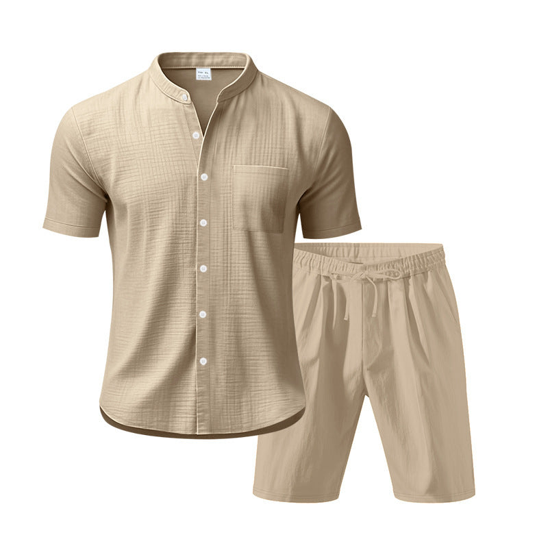 Men's Casual Outfit with Short-Sleeve Button-Down Shirt and Elastic Shorts Ivyshape