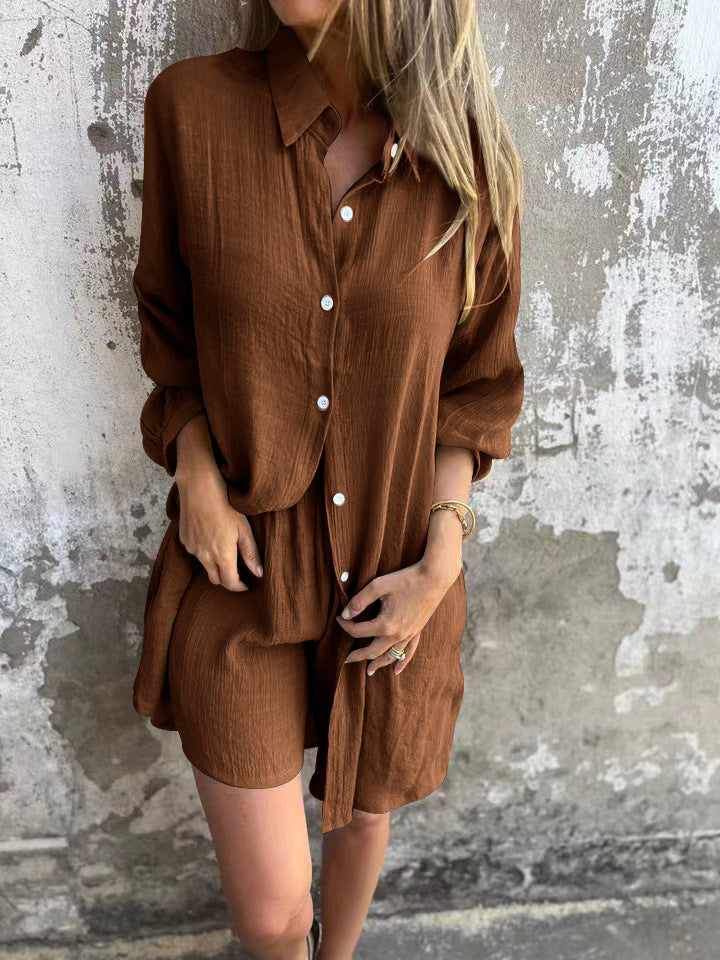 Ladies long-sleeved shirt blouse in oversized style with button placket Ivyshape