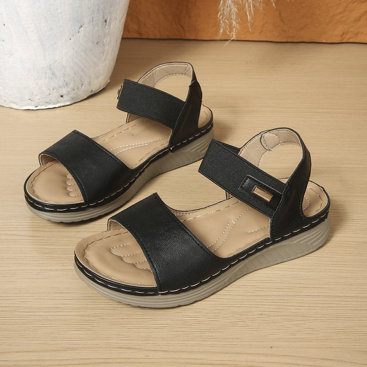Women's Compact Sandals with Adjustable Strap and Ergonomic Sole Ivyshape