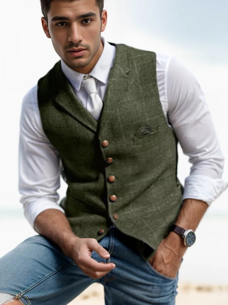 Men's elegant vest in modern style Ivyshape