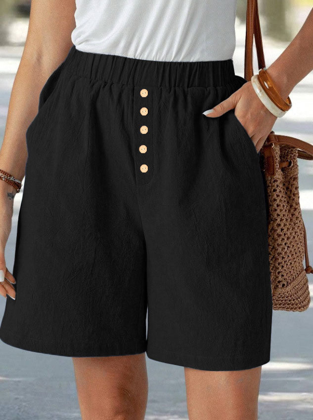 Women's casual shorts with elastic waistband and practical button details Ivyshape