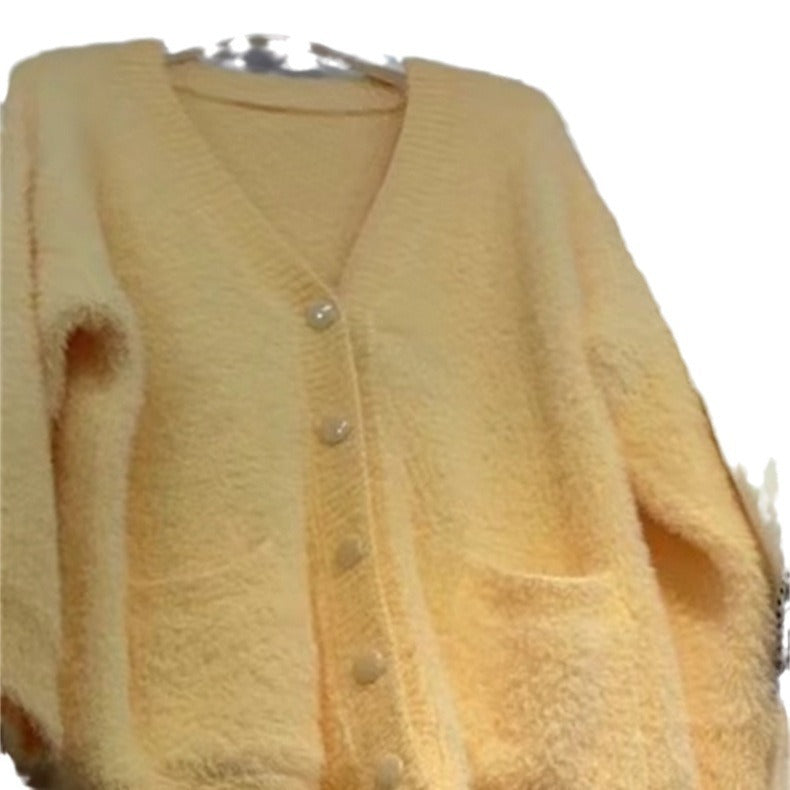 Women's oversized cardigan with soft fleece and special button details Ivyshape