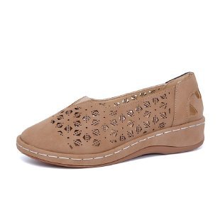 Women's casual shoes with floral cut-out design and comfortable sole Ivyshape