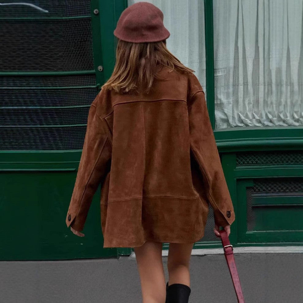 Women soft jacket with practical patch pockets and elegant cut IvyShape