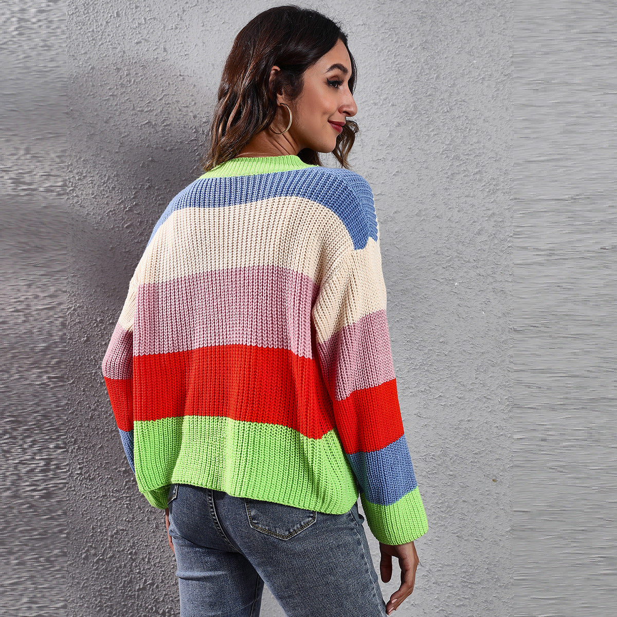 Women's chunky knit cardigan with button details and trendy color play Ivyshape