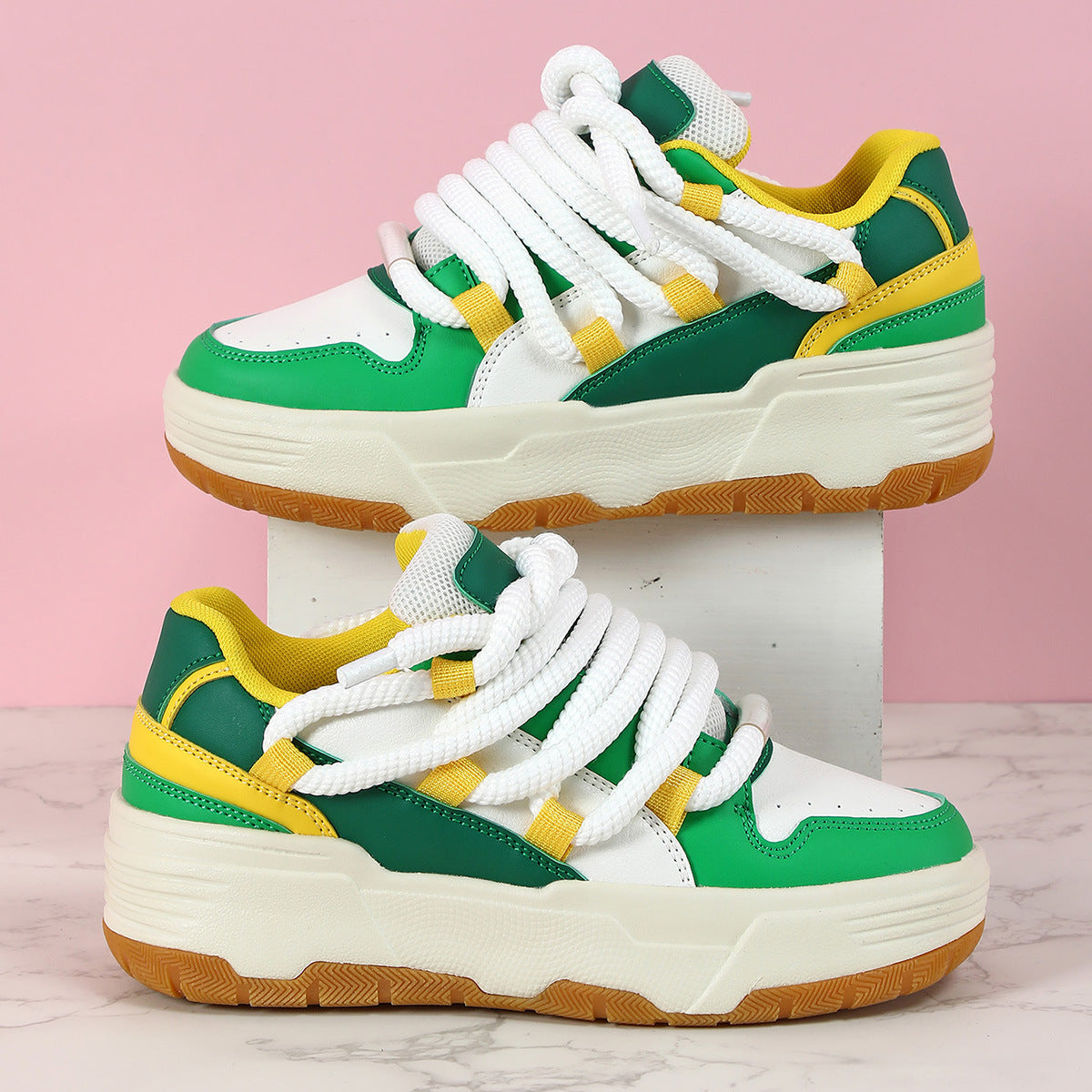 Ladies sporty platform sneakers Ivyshape