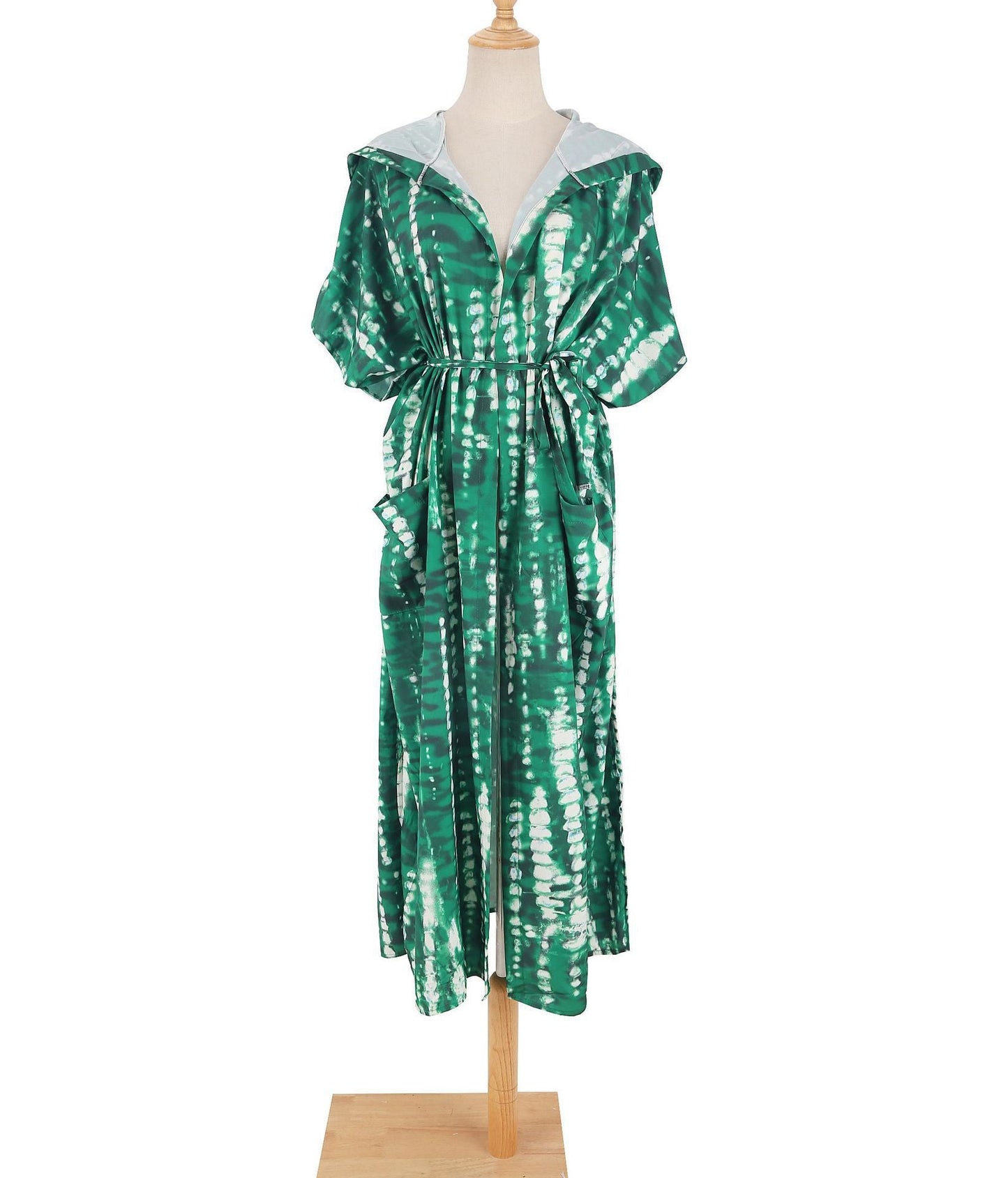 Women's beach kaftan made of lightweight chiffon with a unique Ivyshape pattern