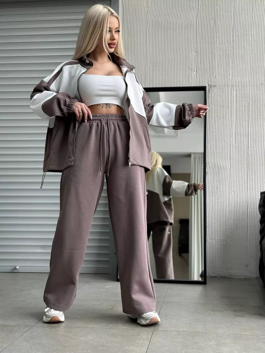 Ladies sporty set made of high-performance fleece material with zipper Ivyshape