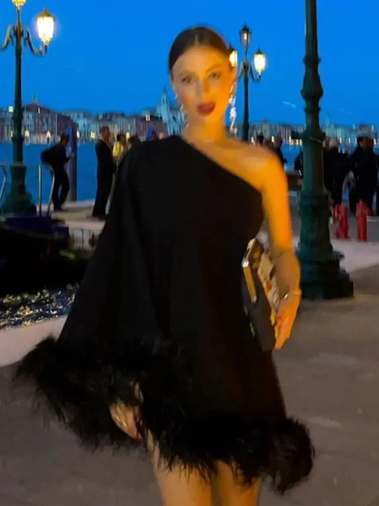 Ivyshape | Elegant Feathered Gown