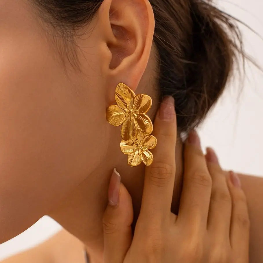 Ivyshape | Elle Hypoallergenic Vintage Flower Studs, 18K Gold Plated