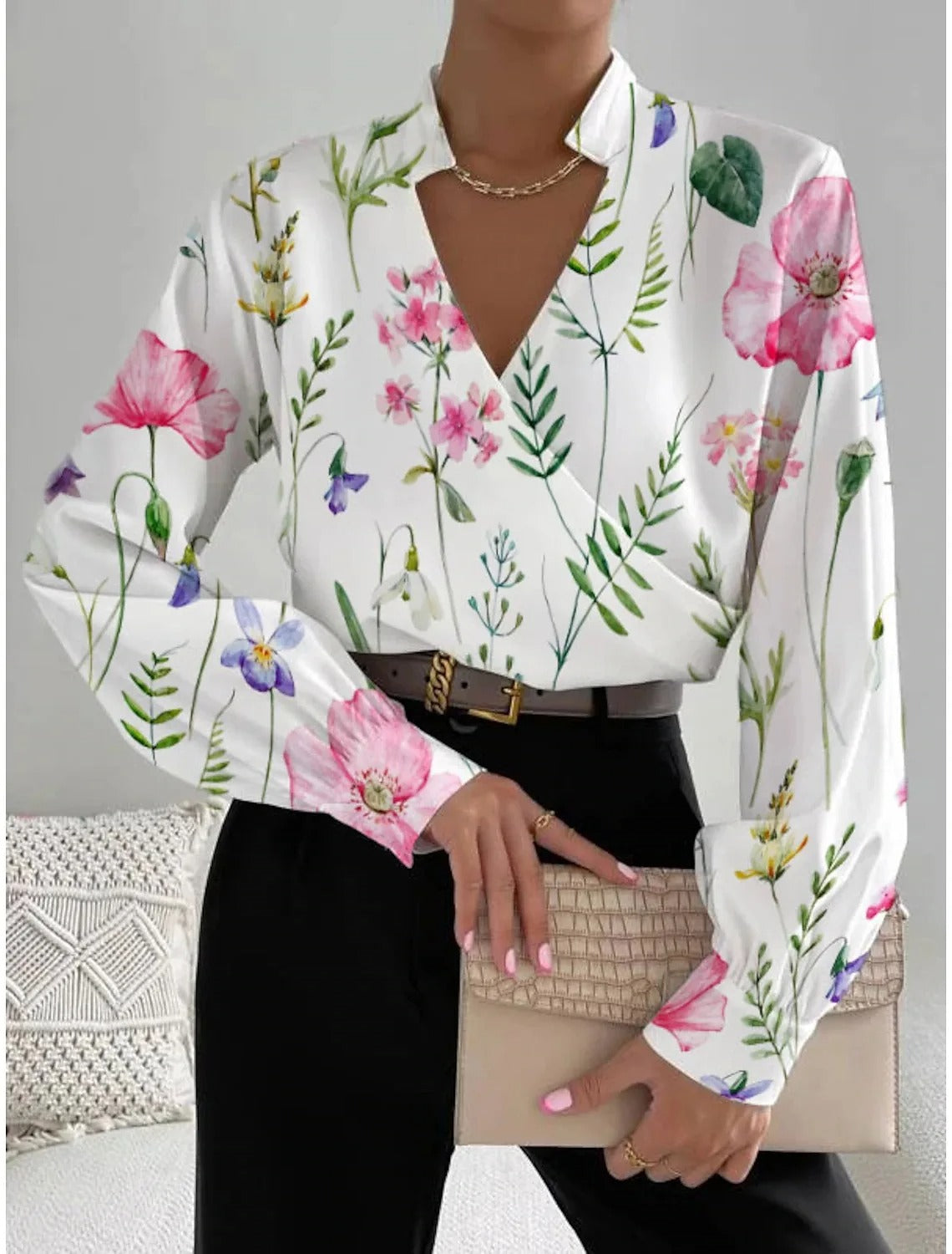 Elegant Long-Sleeve Shirt for Women