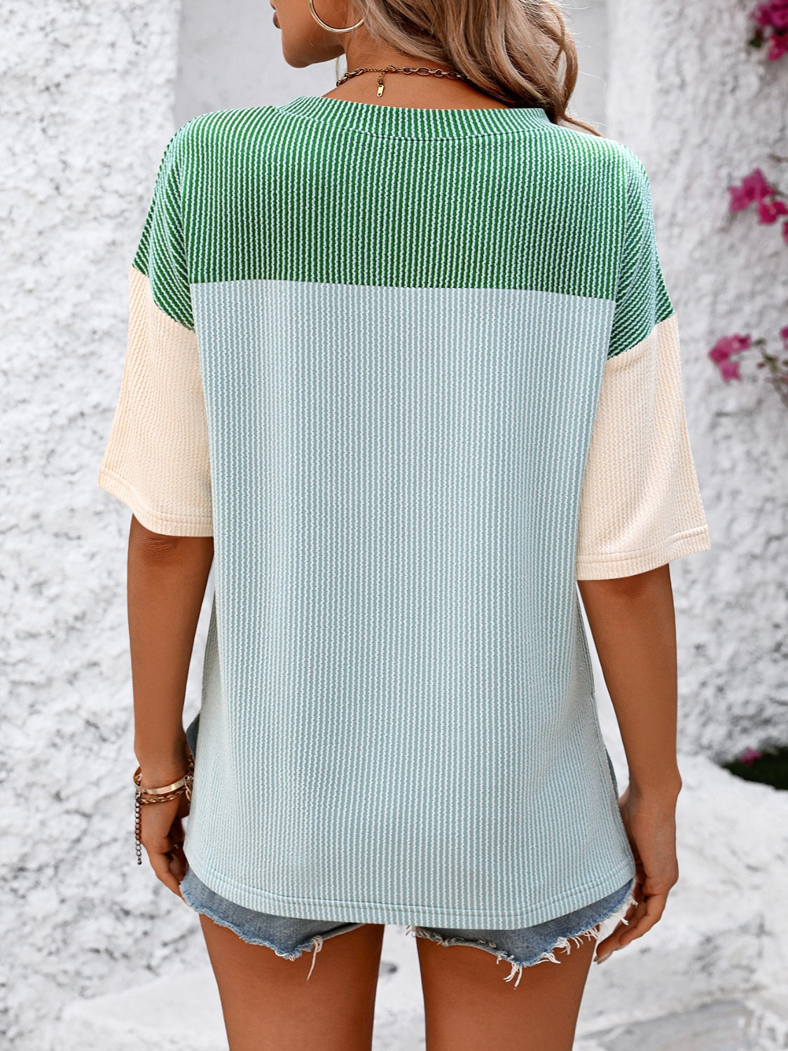 Ivyshape | Round Neck T-Shirt