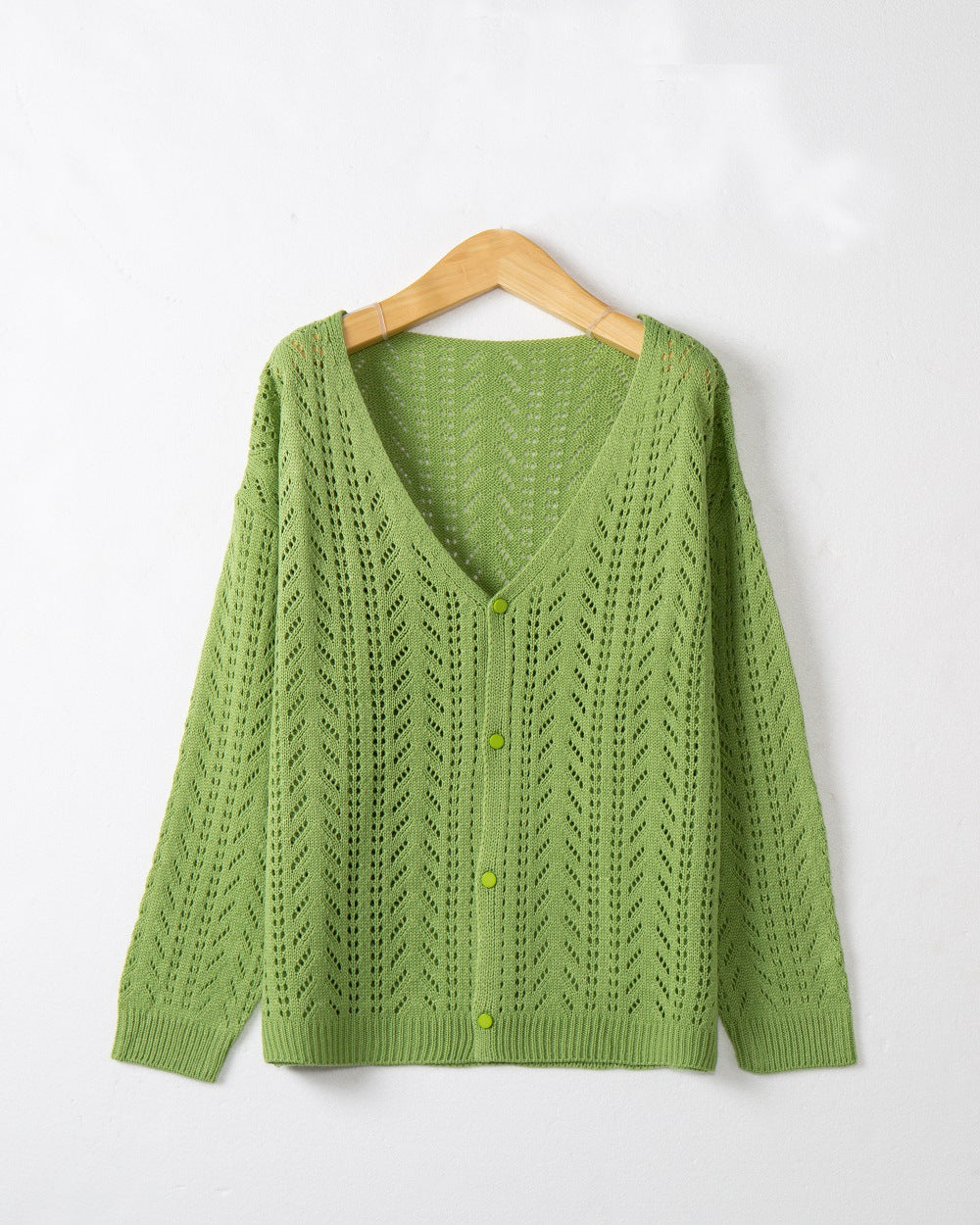 Ivyshape | V-Neck Long Sleeve Buttons Down Sweater