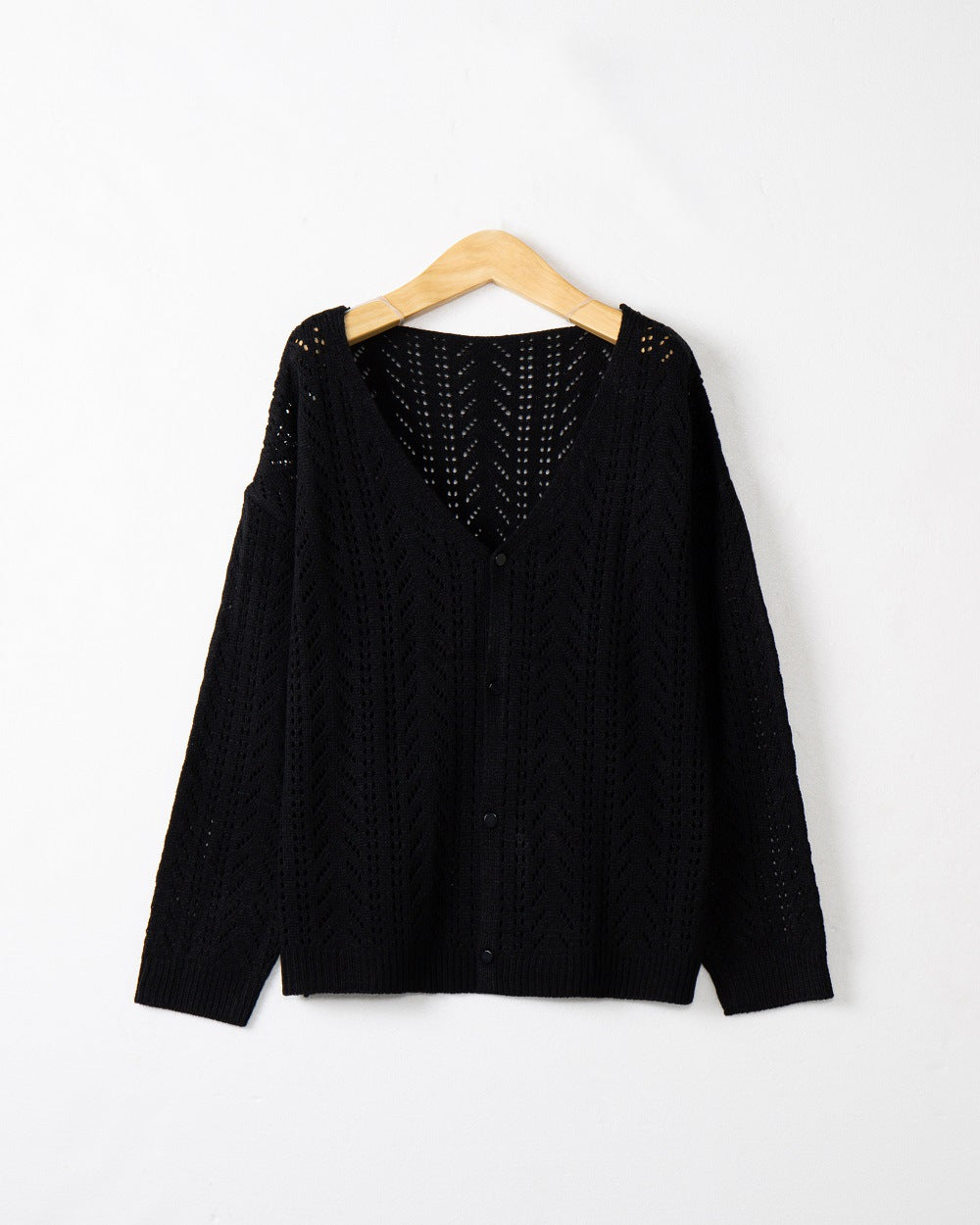 Ivyshape | V-Neck Long Sleeve Buttons Down Sweater