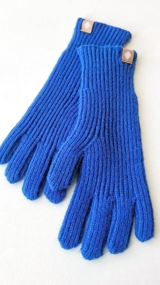 Knitted Gloves