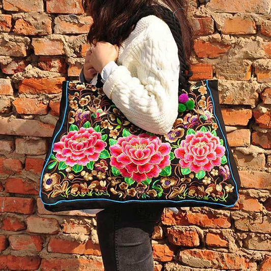 ethnic style embroidered Pompom fashion lady shoulder bag big handbag