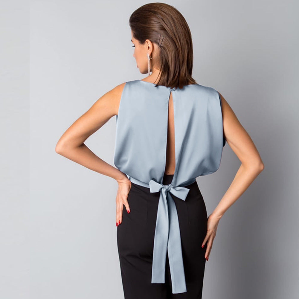 Women elegant top with open back and bow Ivyshape
