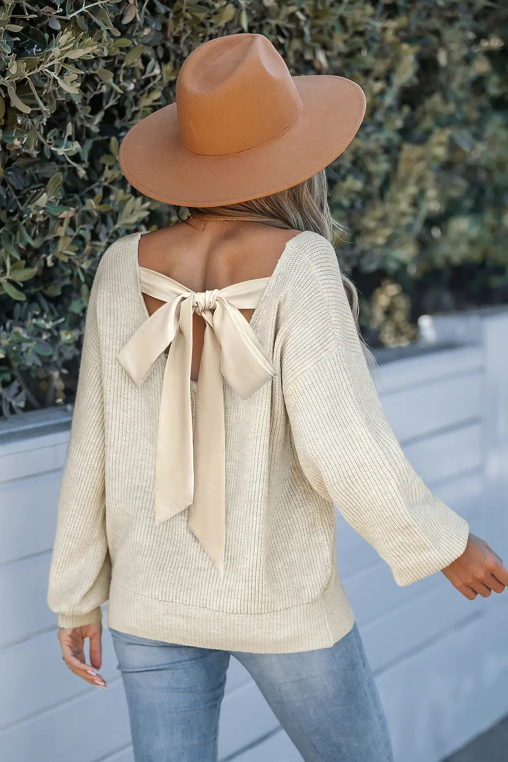 Ivyshape | V-Neck Bow Knitted Sweater