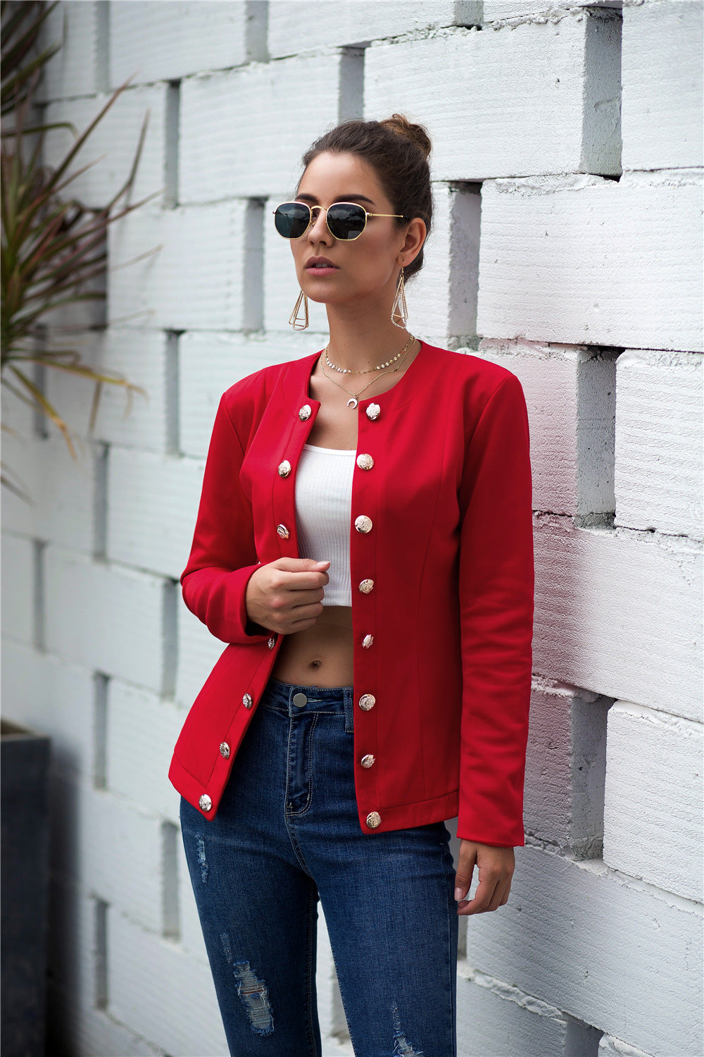 Ladies fashionable blazer with textured fabric and special button details Ivyshape