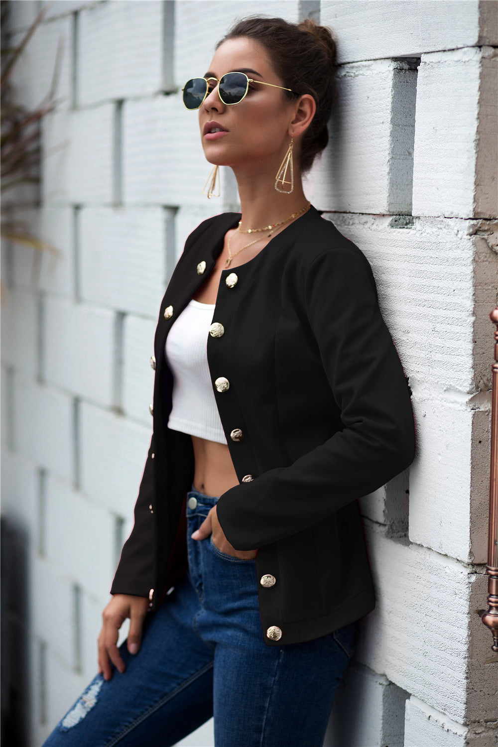 Ladies fashionable blazer with textured fabric and special button details Ivyshape