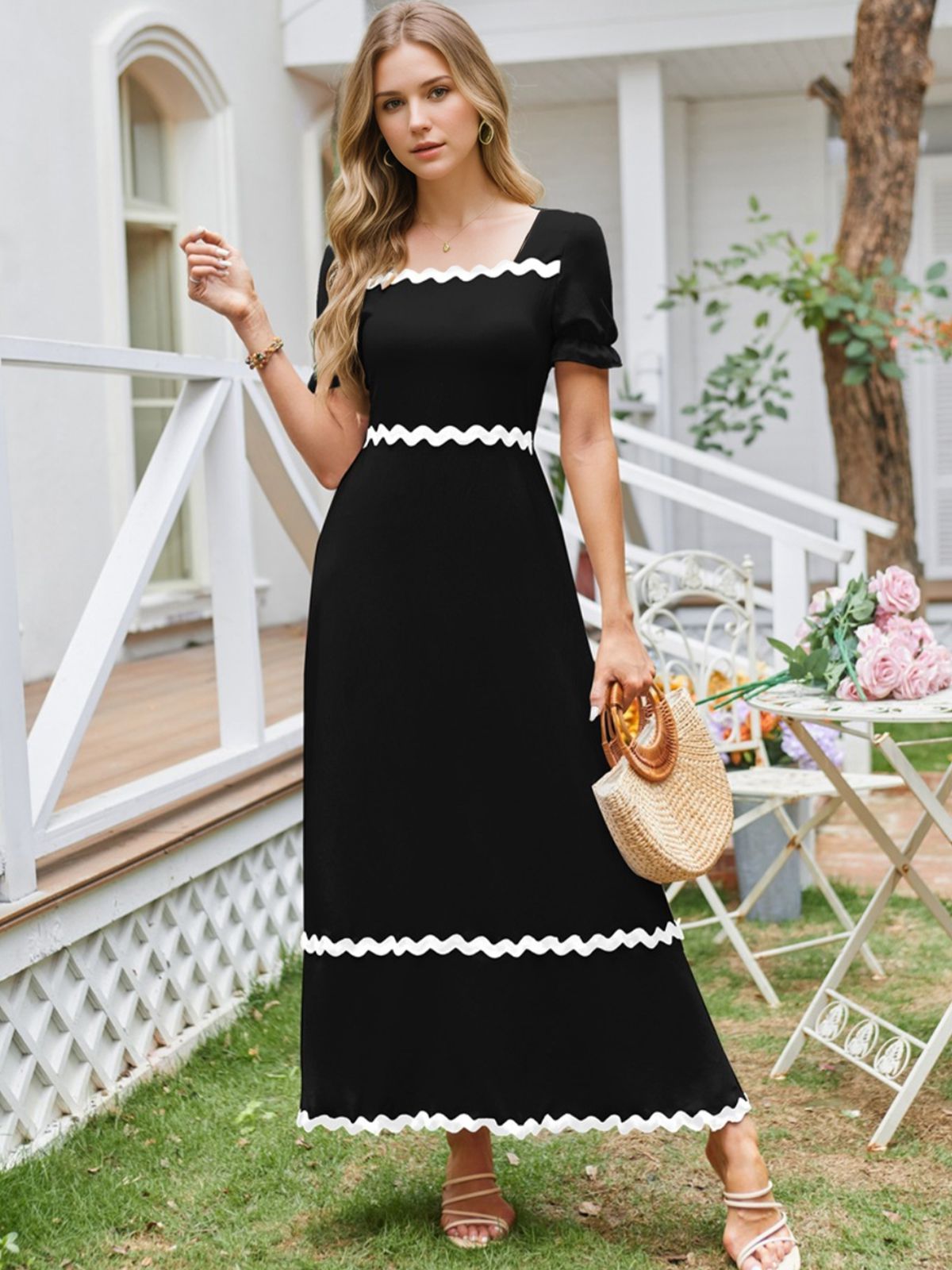 Black Square Neck Lace-Up Puff Sleeve Dress