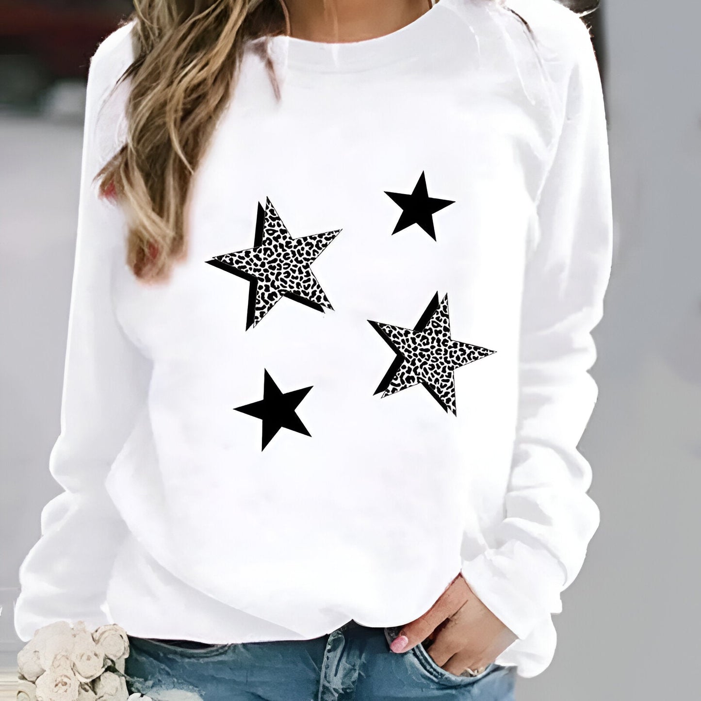 Ivyshape | Unleash Your Star Power With This Eye-Catching Hoodie (Season 1)