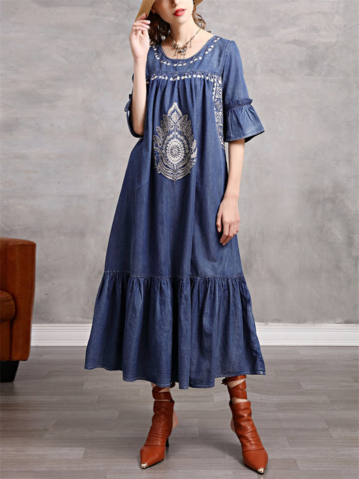 Retro Embroidered Crew Neck Plus Size Dress