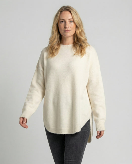 oversized autumn sweater with mid-length cut and relaxed cozy fit