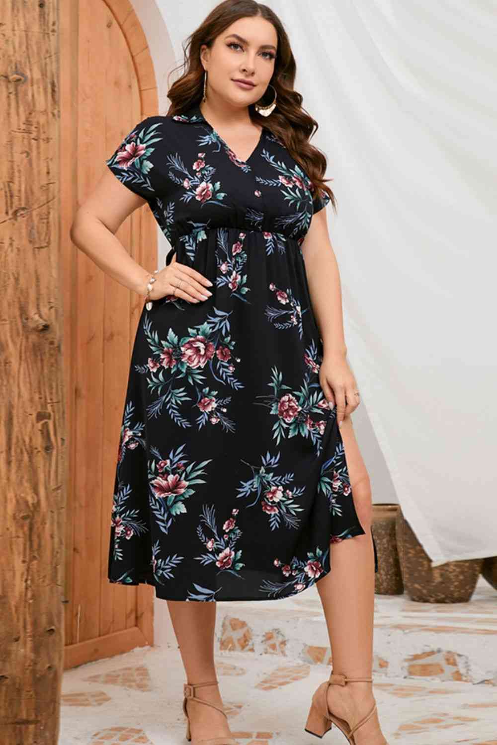 Plus Size Floral Johnny Collar Short Sleeve Dress