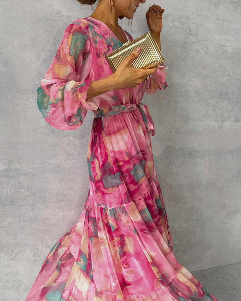 IvyShape | Elegant dress with print and pleated skirt