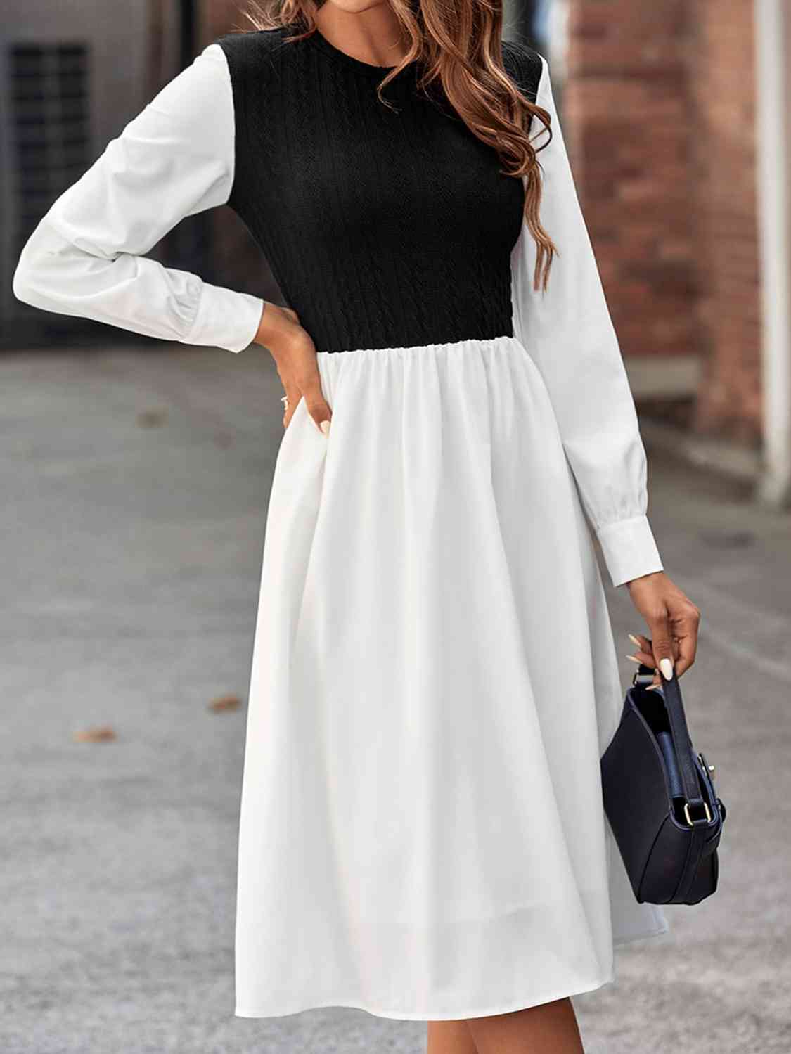 Contrast Round Neck Long Sleeve Dress