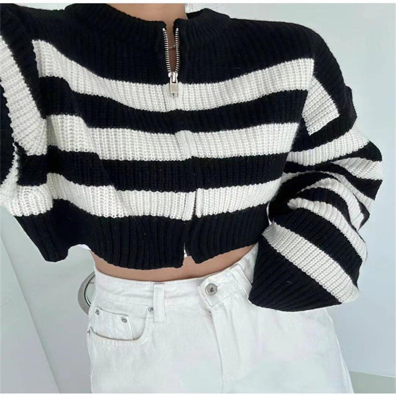 Ivyshape | Loose Round Neck Striped Sweater