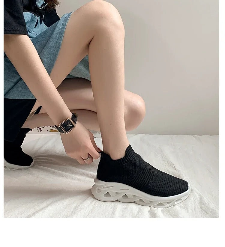 Fashionable Slip-On Running Shoes for Women